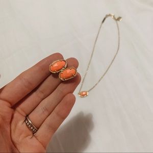 Kendra Scott Studs ✨